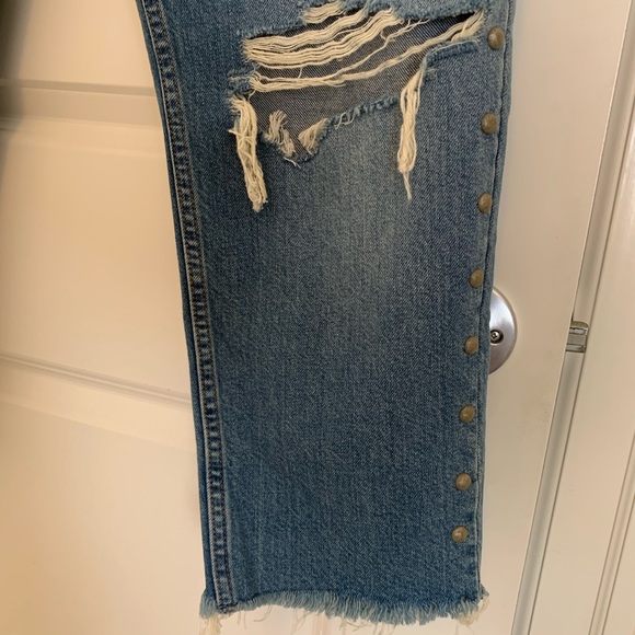 Abercrombie & Fitch | Annie High Rise Girlfriend - Picture 4 of 5